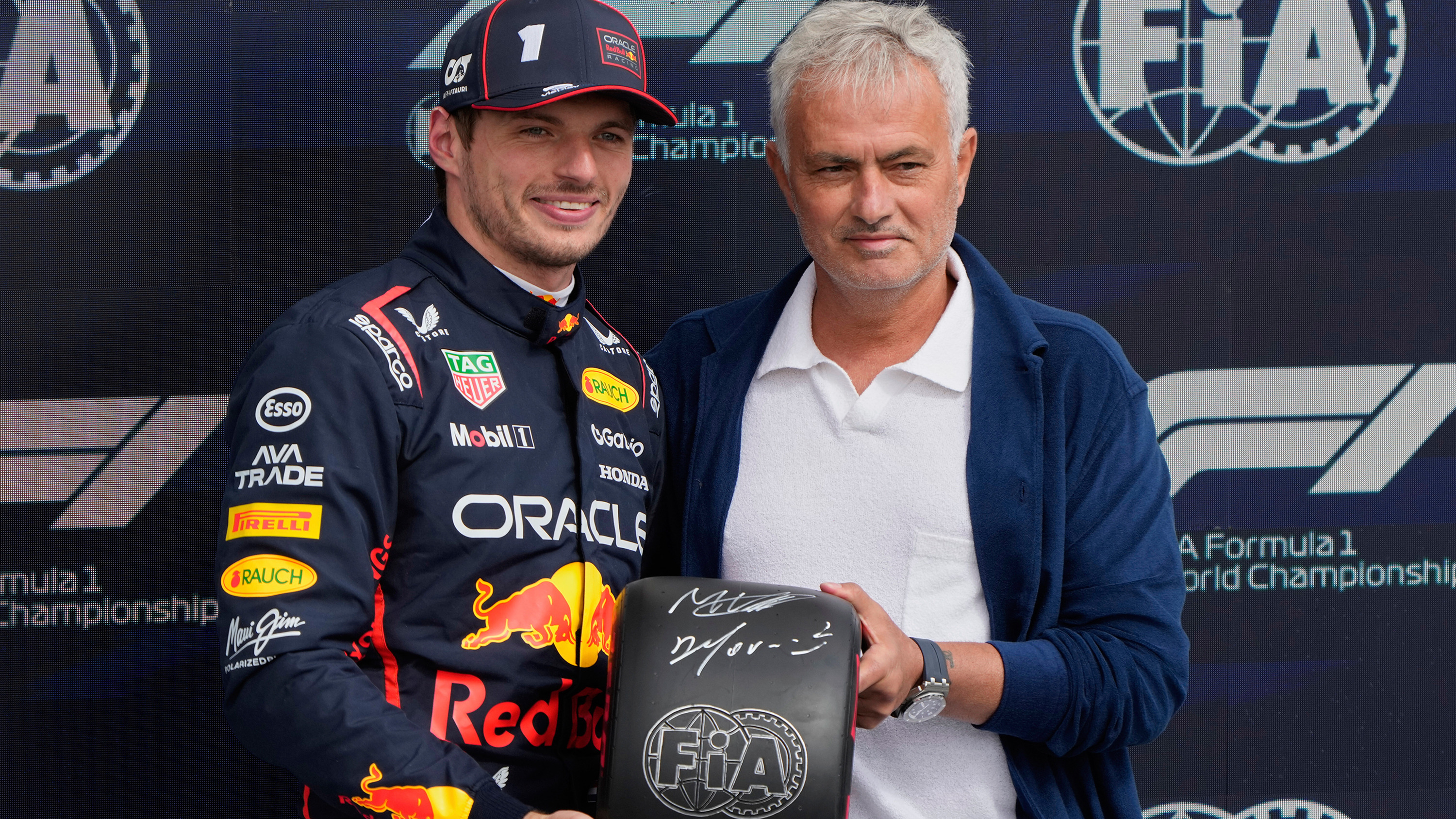 Britanya'da pole pozisyonu Verstappen'in: Mourinho ödülü verdi