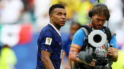 Saniyeler içinde sildi! 6-4'lük yenilgi sonrası Mbappe'nin paylaşımı dünyada gündem oldu Saniyeler içinde sildi! 6-4'lük yenilgi sonrası Mbappe'nin paylaşımı dünyada gündem oldu