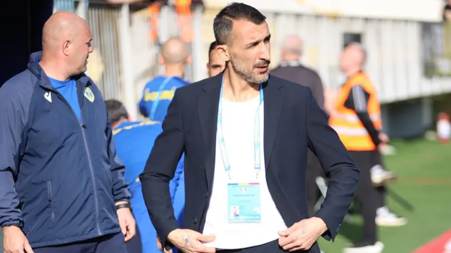 Romanya'da manşetler Mehmet Topal! Herkes onu konuşuyor, o ise tek bir isme dikkat çekti - 3