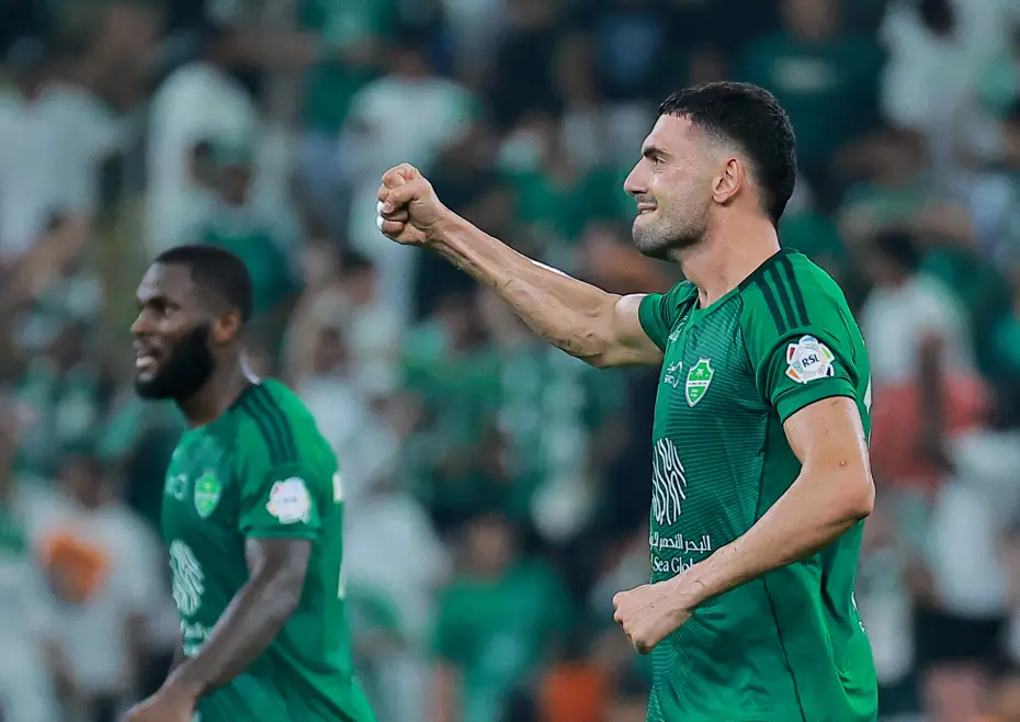 Merih Demiral'dan flaş Fenerbahçe kararı: Al-Ahli ile sözleşmesi sezon sonunda bitecekti - 2