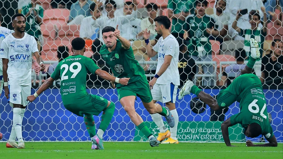 Merih Demiral'dan flaş Fenerbahçe kararı: Al-Ahli ile sözleşmesi sezon sonunda bitecekti - 1