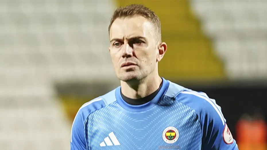 Beşiktaş, Mert Günok'un yerine kaleye flaş bir transfer yapıyor