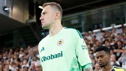 Fenerbahçe'den Mert Günok açıklaması: Gençlerbirliği maçında oynayacak mı? Fenerbahçe'den Mert Günok açıklaması: Gençlerbirliği maçında oynayacak mı?