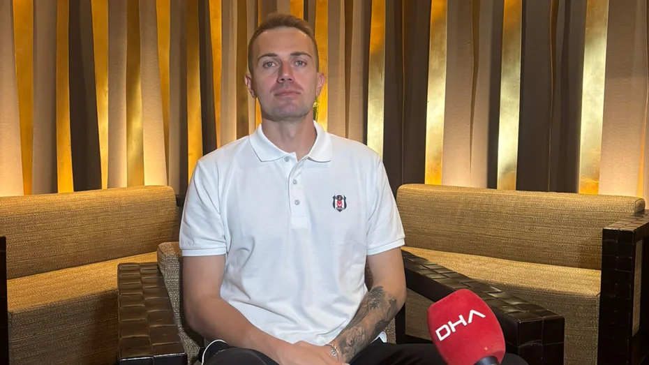 Sergen Yalçın'ın şok kararı sonrası ipler artık kopma noktasında: Sessizliğe gömüldü - 1 Sergen Yalçın'ın şok kararı sonrası ipler artık kopma noktasında: Sessizliğe gömüldü - 1