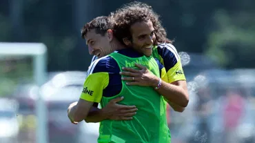 Fenerbahçe'de yeni sezon hazırlıkları sürüyor