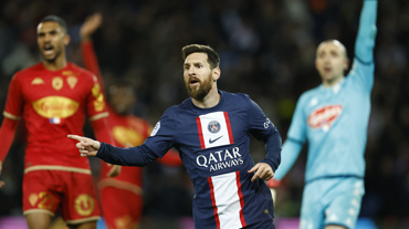 Messi sahnede! 3 puan PSG'nin...