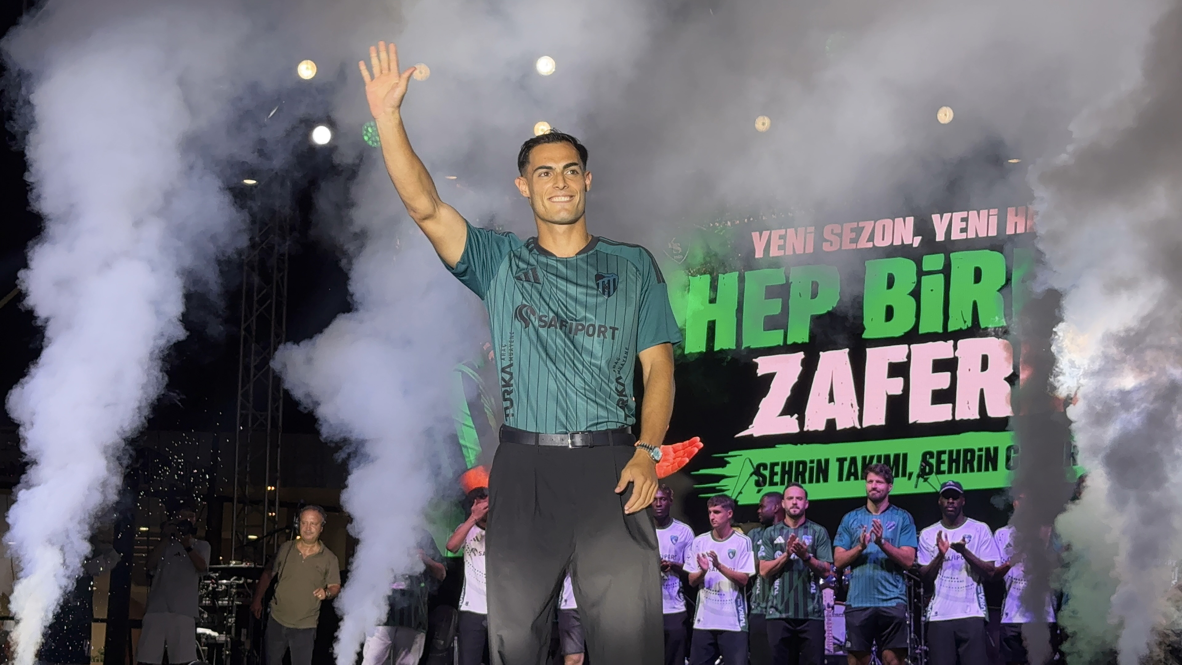 Kocaelispor, yeni transferini etkinlikte açıkladı