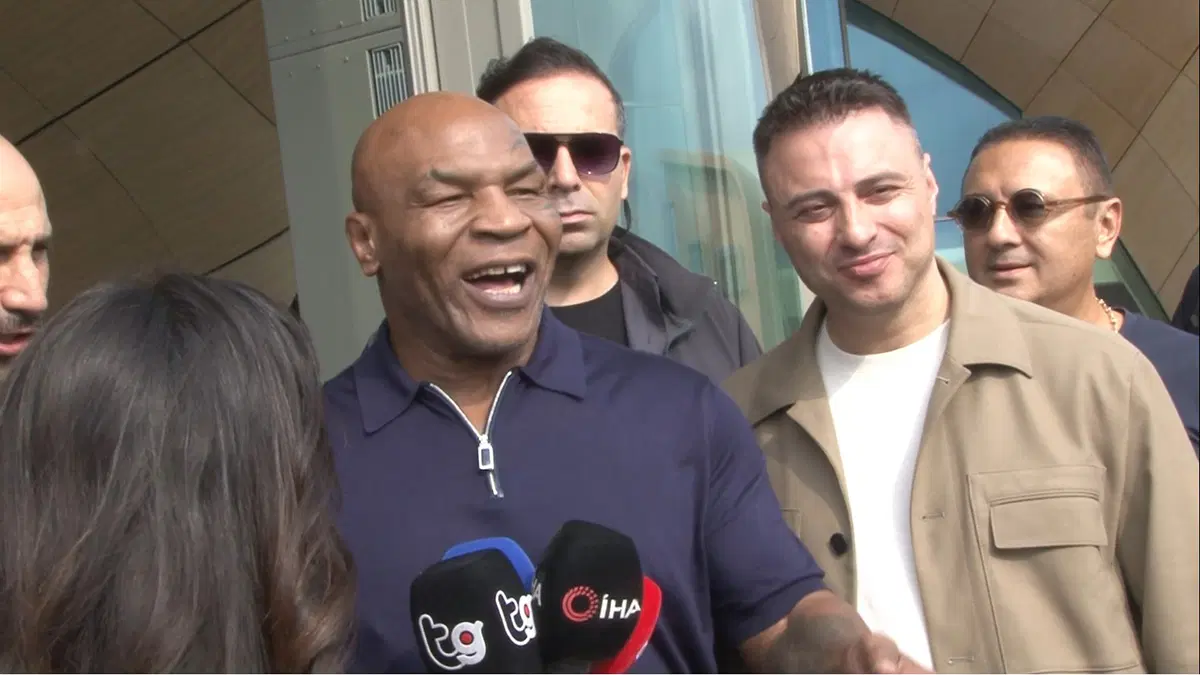 Mike Tyson, Tuzlu Kahve dizisine konuk oluyor