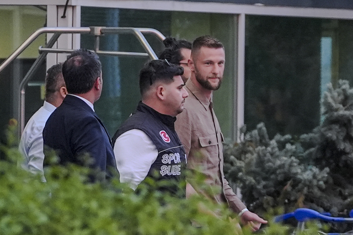 RESMİ: Fenerbahçe'nin yeni transferi Milan Skriniar
