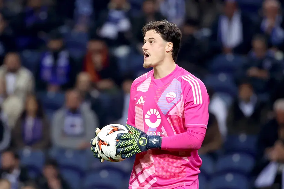 Galatasaray ile adı anılan Mile Svilar'dan 5 yıllık imza: 20 milyon euro kazanacak - 3 Galatasaray ile adı anılan Mile Svilar'dan 5 yıllık imza: 20 milyon euro kazanacak - 3