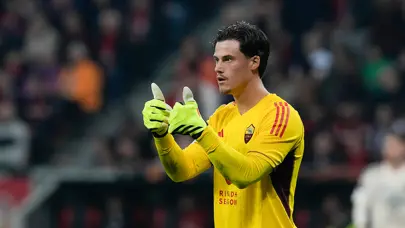 Galatasaray ile adı anılan Mile Svilar'dan 5 yıllık imza: 20 milyon euro kazanacak