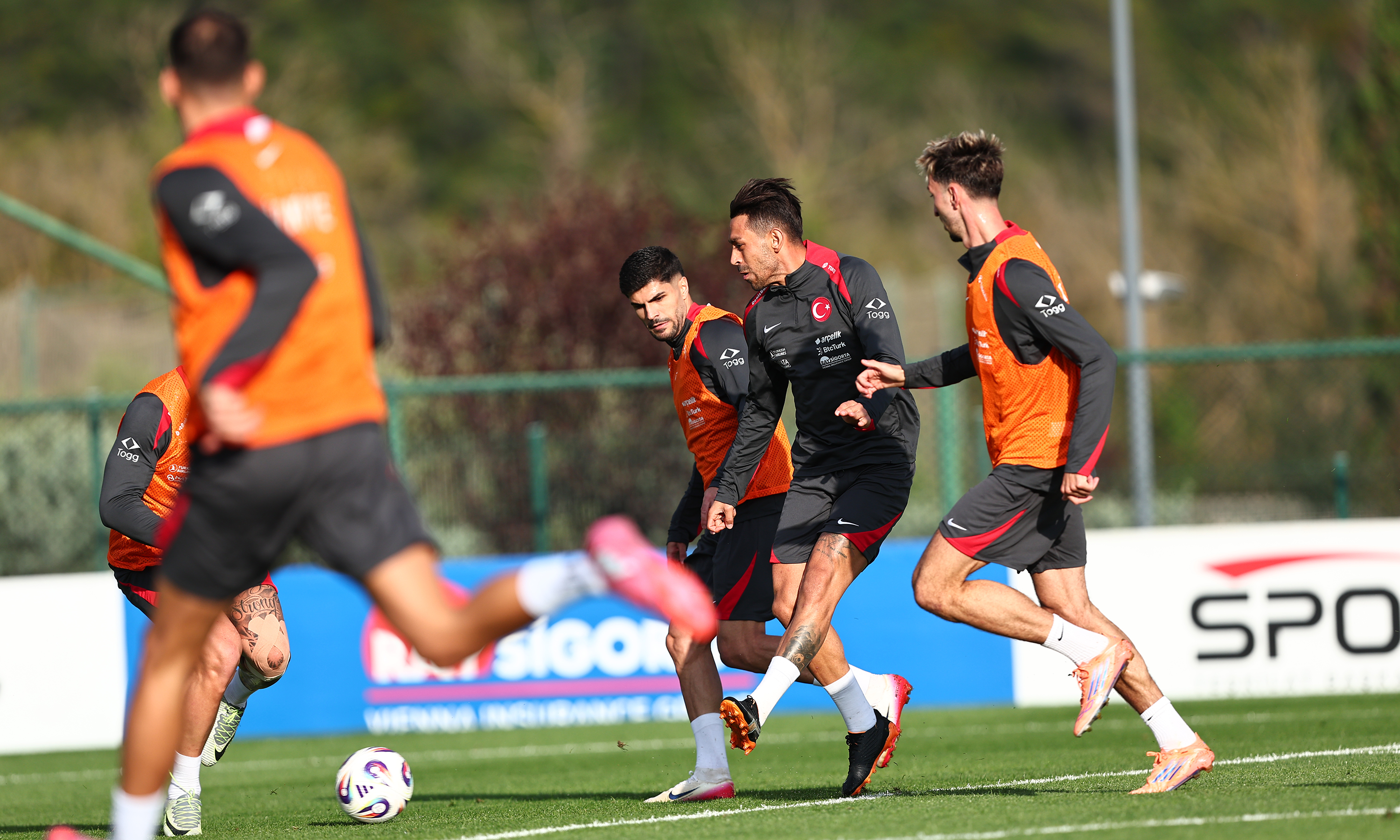 Milliler tam kadro hazırlıklarını sürdürüyor