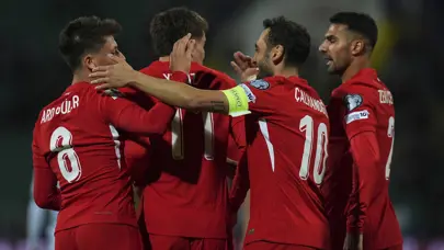 Tam 24 yıl sonra: Türkiye'nin 2026 Dünya Kupası'ndaki rakipleri duyuruldu, kurayı şimdiden çektiler Tam 24 yıl sonra: Türkiye'nin 2026 Dünya Kupası'ndaki rakipleri duyuruldu, kurayı şimdiden çektiler