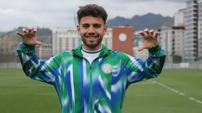 "Trabzonspor'a transfer oldu" denilen Mithat Pala için Rizespor'dan açıklama geldi "Trabzonspor'a transfer oldu" denilen Mithat Pala için Rizespor'dan açıklama geldi