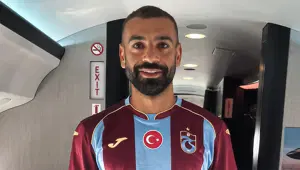 Salah, Trabzonspor formasını giydi: Taraftarlara ilk mesaj Salah, Trabzonspor formasını giydi: Taraftarlara ilk mesaj