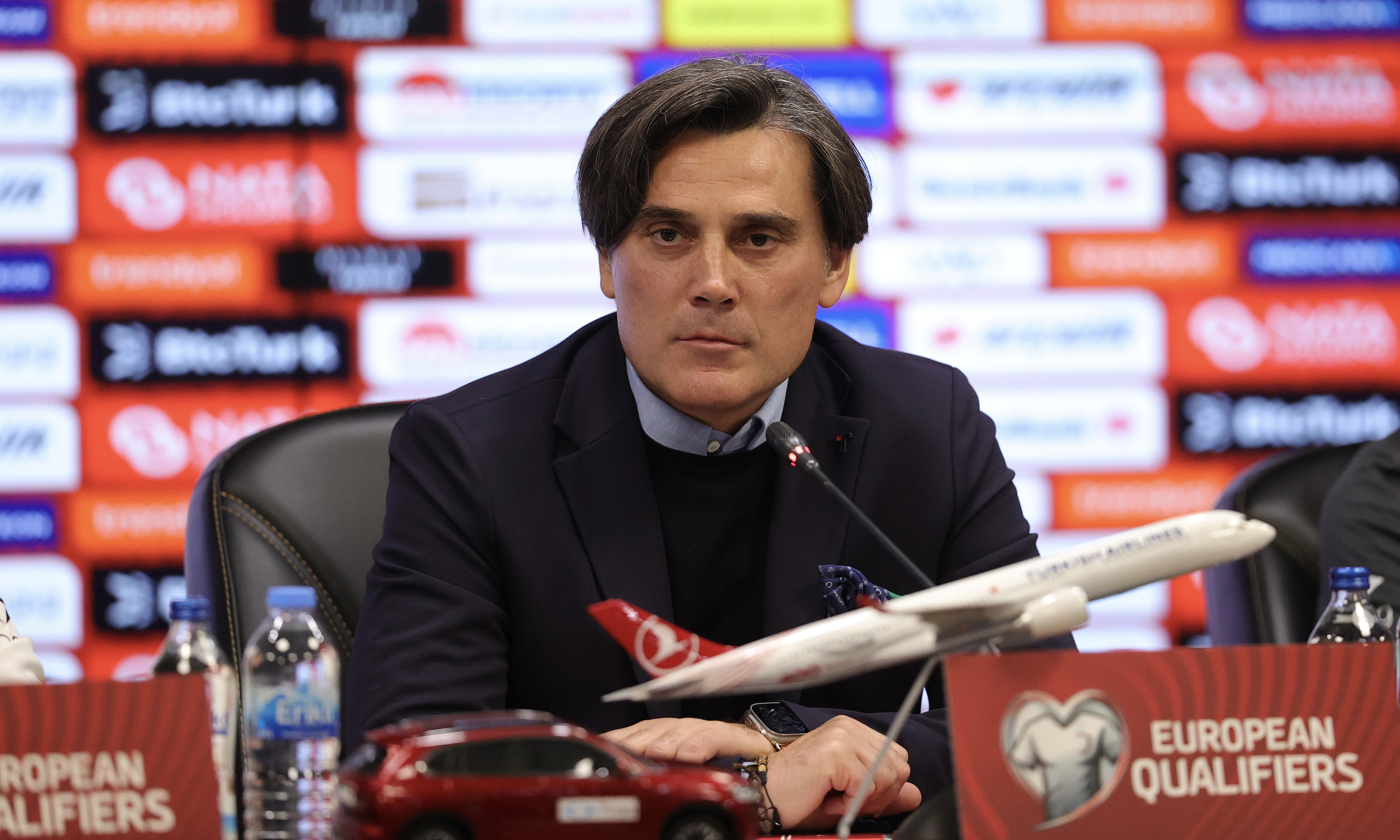 Montella'dan Berke Özer çıkışı: "Hayal kırıklığı"