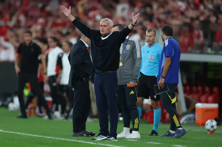 "Umarım bu 2 futbolcu için radikal karar alınır" | Spor yazarları, Benfica-Fenerbahçe maçı için ne dedi? - 5