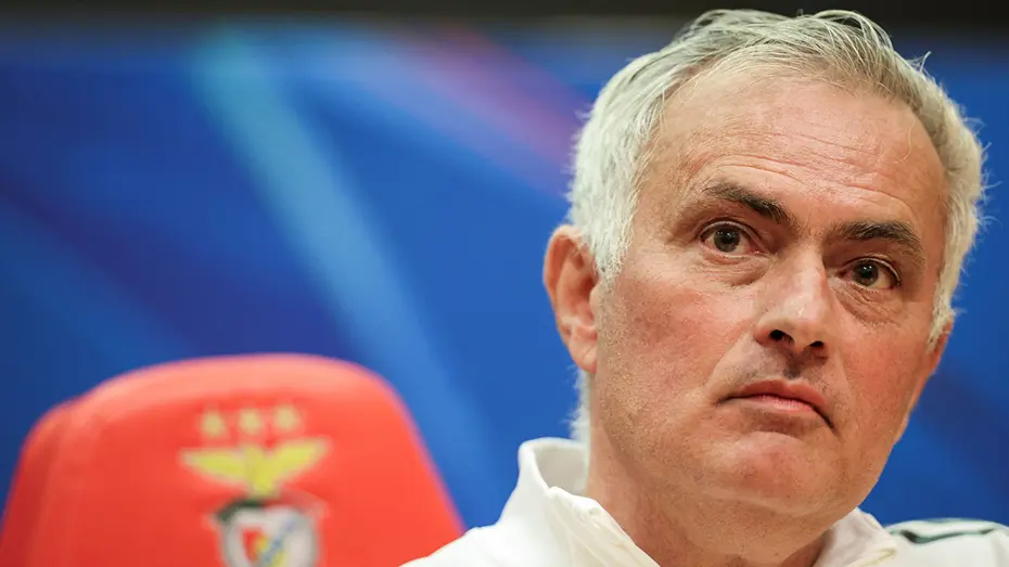 Mourinho yine rahat durmadı! Basın toplantısında Fenerbahçelileri kızdıran sözler - 4