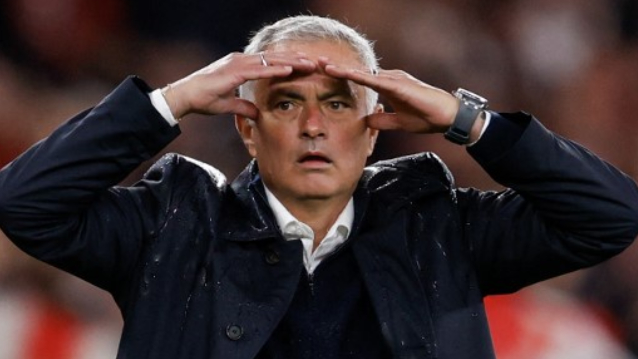 Benfica'da büyük şok: Mourinho'ya dünyasını başına yıkan haber verildi