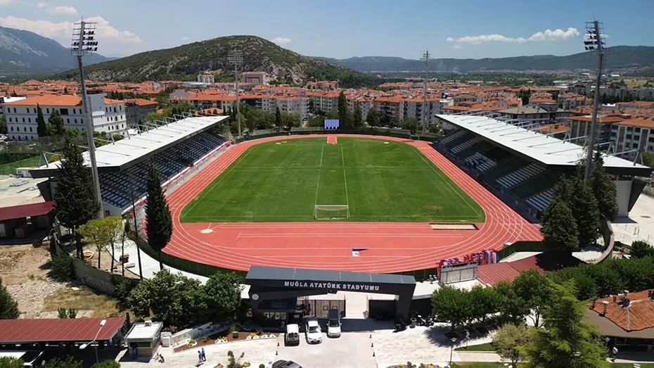 1. Lig'in yeni stadyumu yeni sezona hazırlanıyor - 3