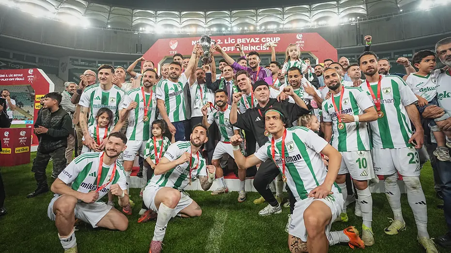 Türkiye bu iki takımı konuşuyor! 3 yılda Amatör Lig'den Süper Lig'e yükselme mücadelesine - 2