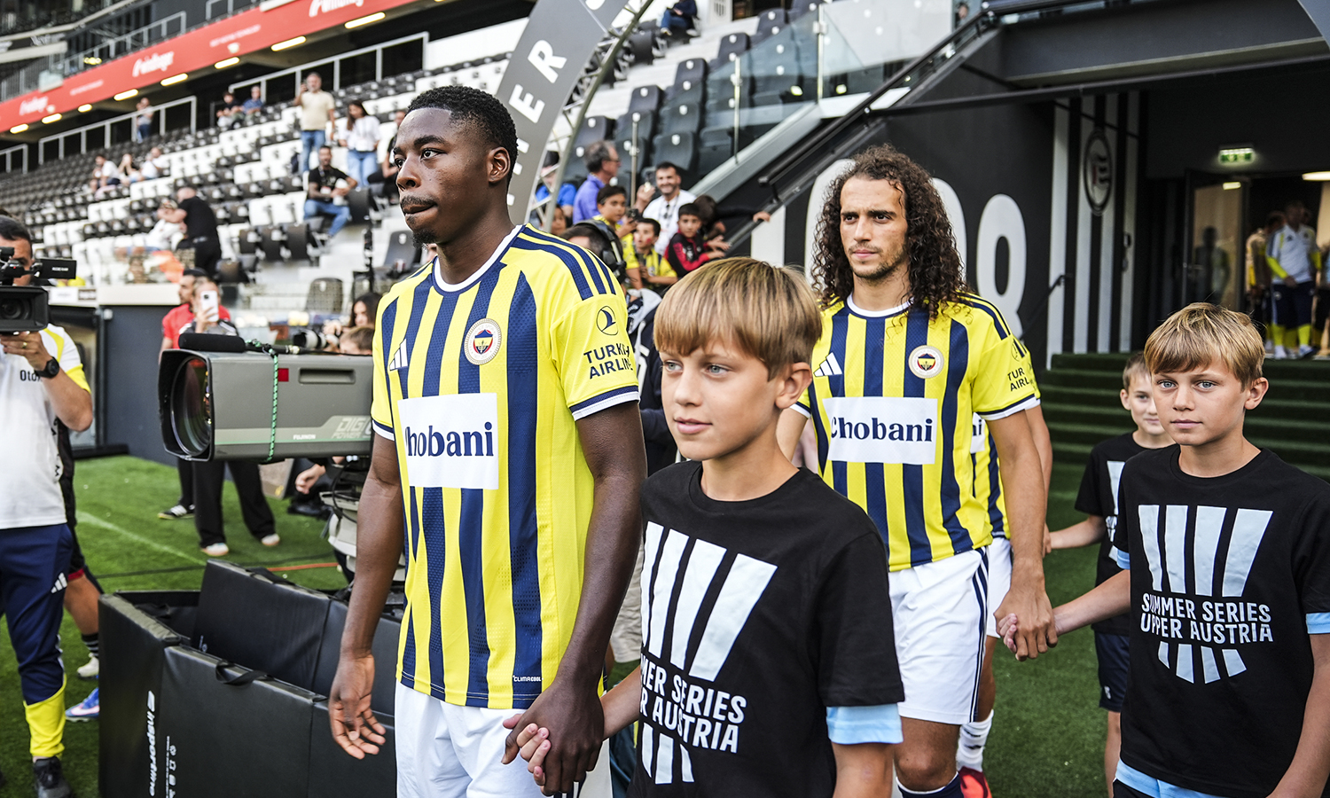 Almanlar, Musaba için geldi! Hollandalı yıldız kararını verdi