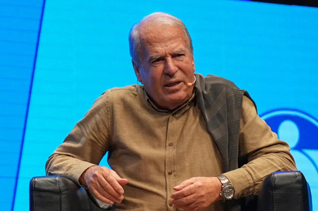 Galatasaray, Başakşehir'i 3-0 mağlup ederek liderlik farkını 7'ye çıkardı