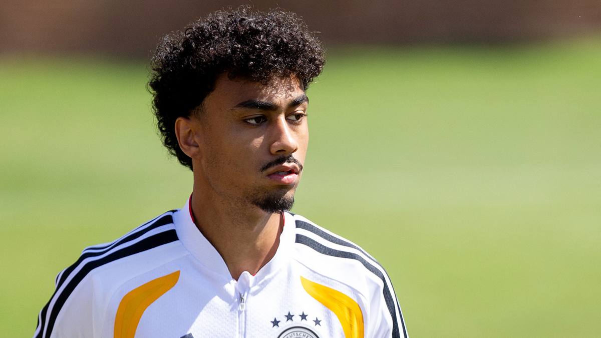 Bayern'den 'Benim Olan Benimdir' Transferi: Frankfurt'un Gencini Kaptılar!