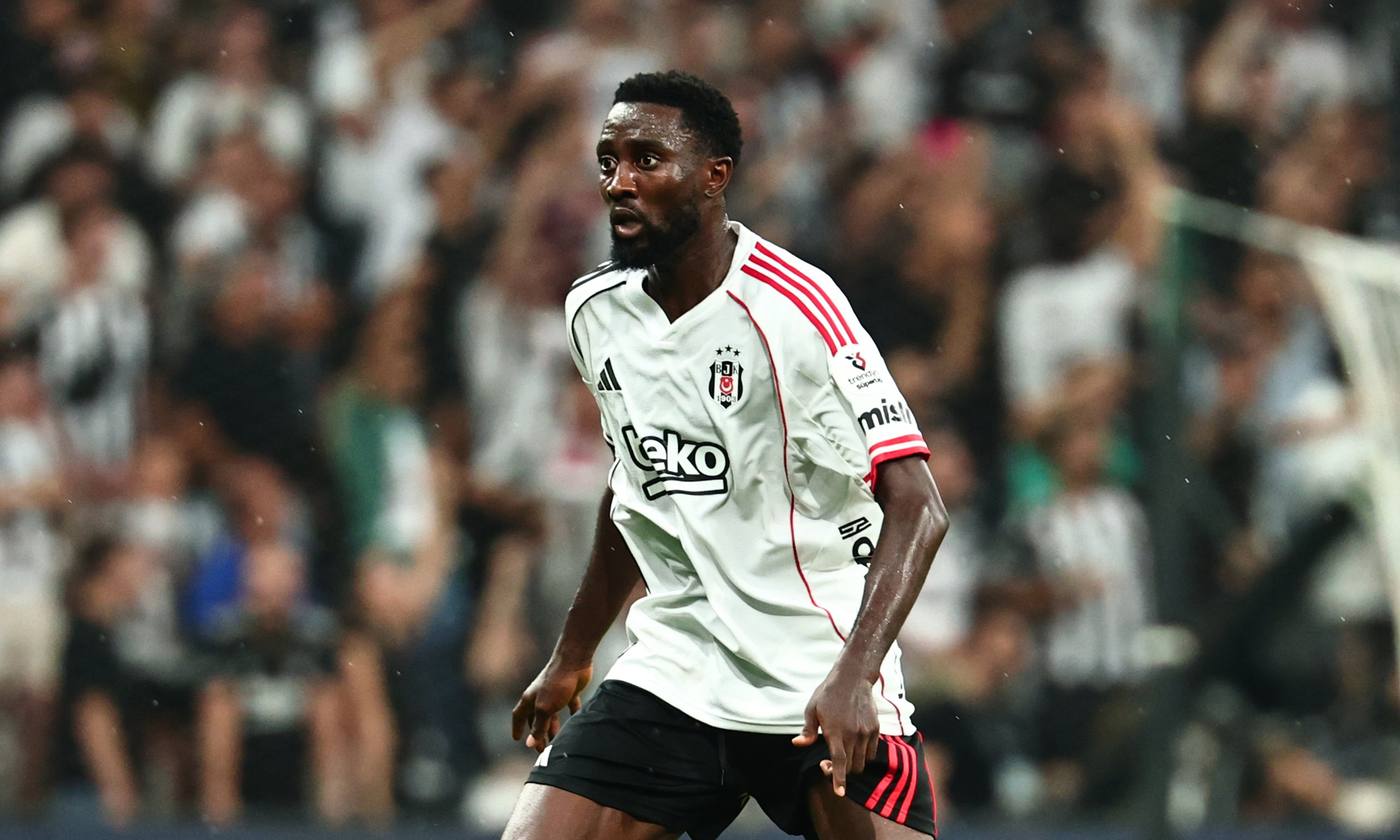 Beşiktaş'ta sıradaki ayrılığı Ndidi ile mi yaşanacak? Manchester United iddiaları