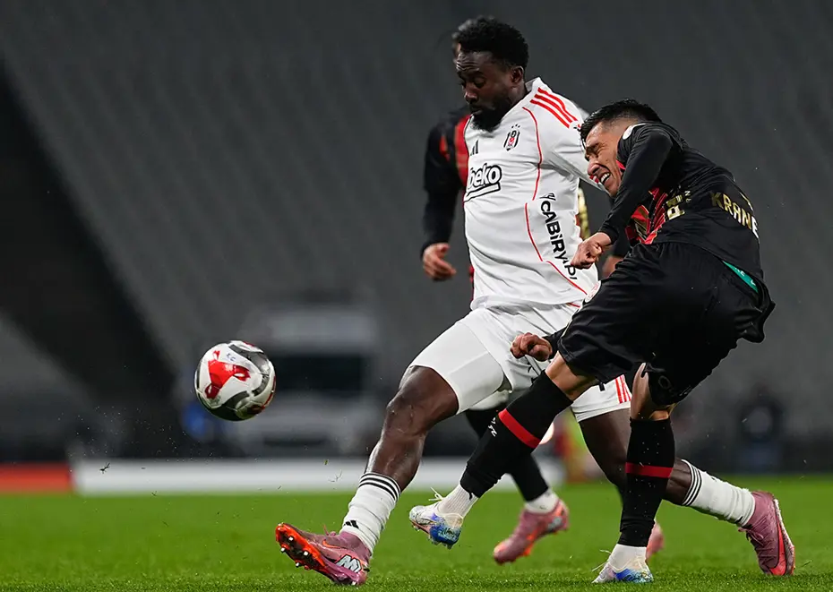 Wilfred Ndidi devre arasında İngiliz devinin kapısından döndü - 3