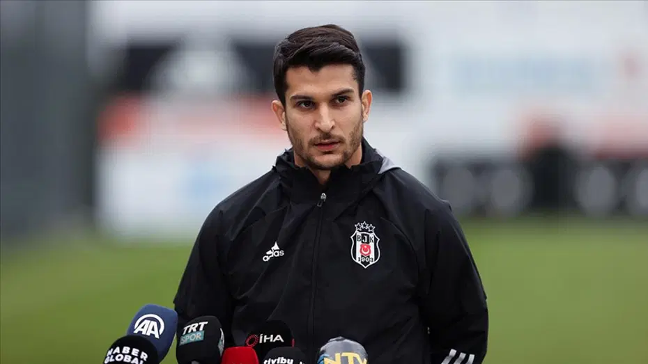 Necip Uysal'ın veda töreni ne zaman, saat kaçta? Beşiktaş'tan açıklama - 2 Necip Uysal'ın veda töreni ne zaman, saat kaçta? Beşiktaş'tan açıklama - 2