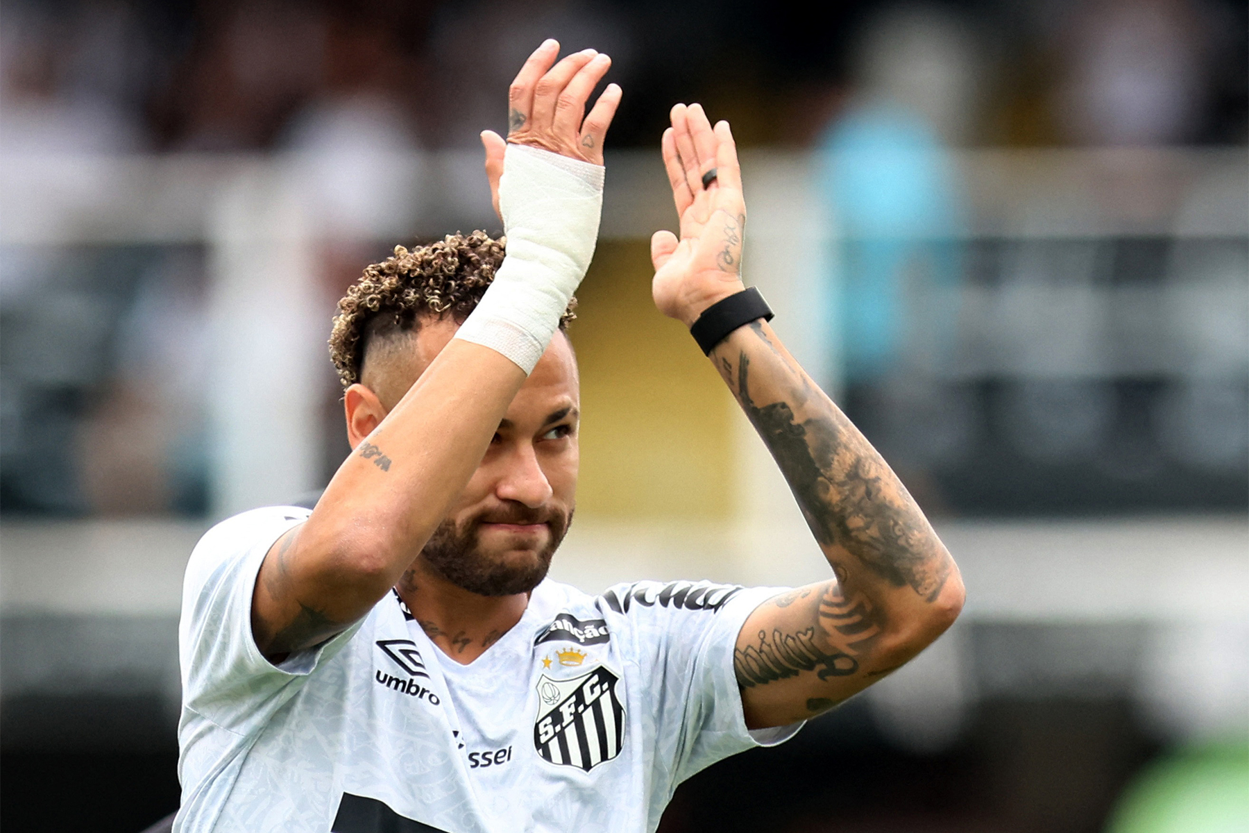 Neymar resmen açıklandı: İşte yeni sezonda formasını giyeceği takım