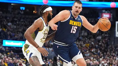 Nikola Jokic "triple-double", Denver Nuggets 4'te 4 yaptı