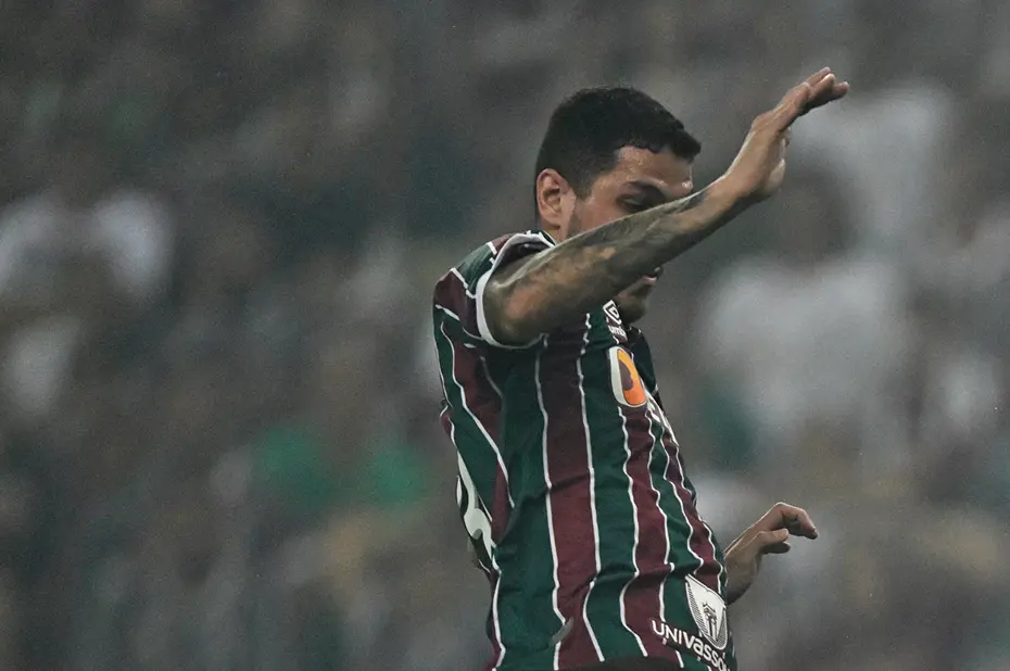 Galatasaray bedava stoper için pusuda: Nino kapıyı açtı - 4 Galatasaray bedava stoper için pusuda: Nino kapıyı açtı - 4