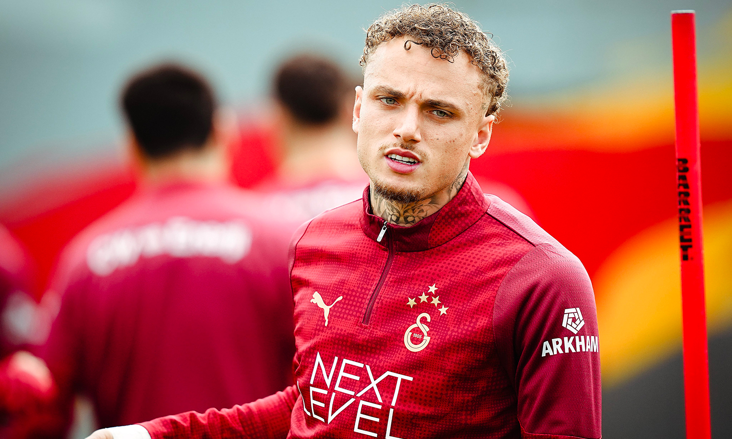 Noa Lang antrenmanda neye uğradığını şaşırdı! Güvenlikler apar topar sahaya daldı