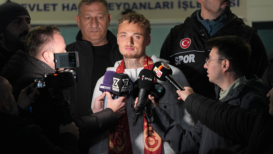 Noa Lang Transferinin Ardından Galatasaray’dan Orta Saha Hamlesi 1 Noa Lang sonrası bir transfer daha! Galatasaray'a Tamam dedi