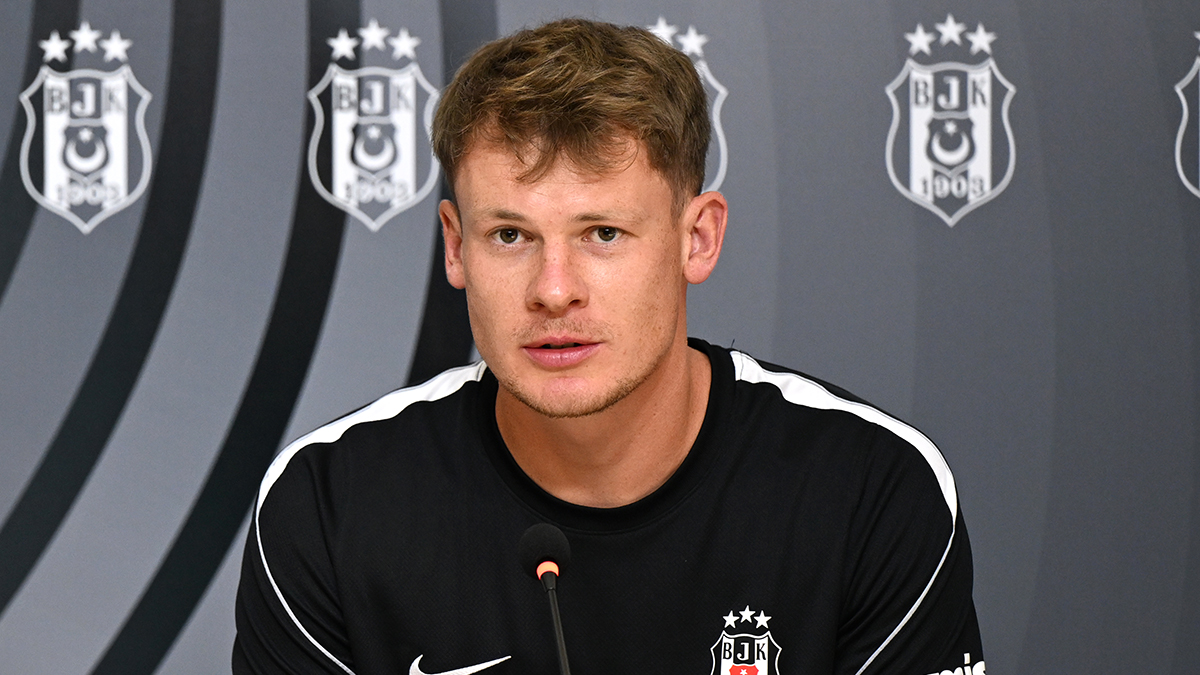 Alexander Nübel: "Çok deli bir taraftar grubuna sahibiz"