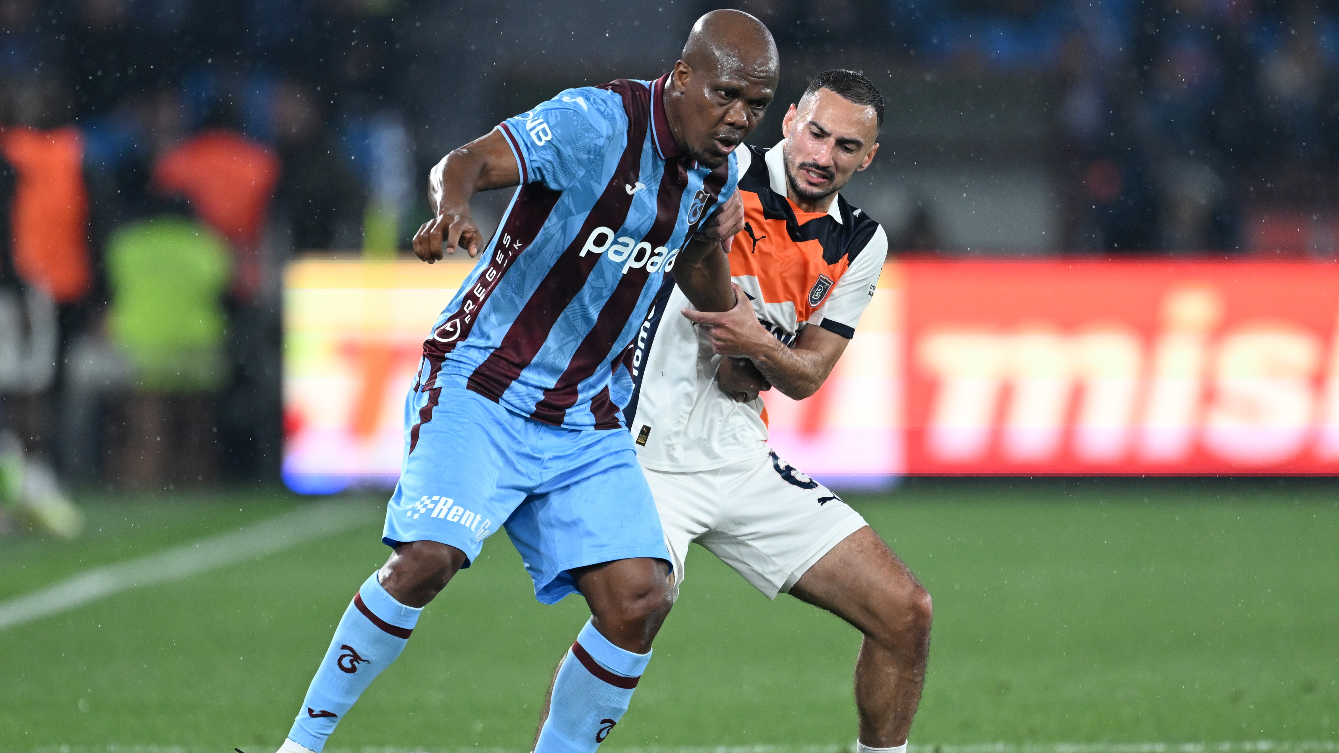 Anthony Nwakaeme'nin hedefi 4'te 4