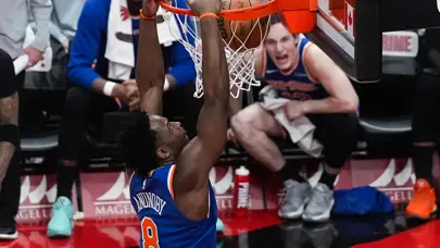 New York Knicks galibiyet serisini evinde sürdürdü