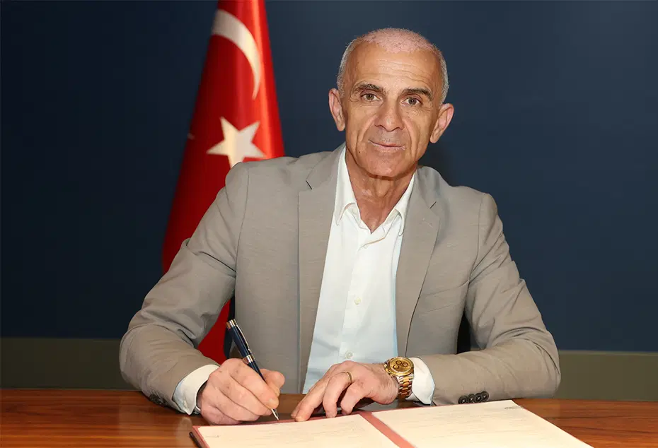 Fenerbahçe-Konyaspor maçı ertelenecek mi? Oğuz Çetin Lyon maçı biter bitmez duyurdu - 4