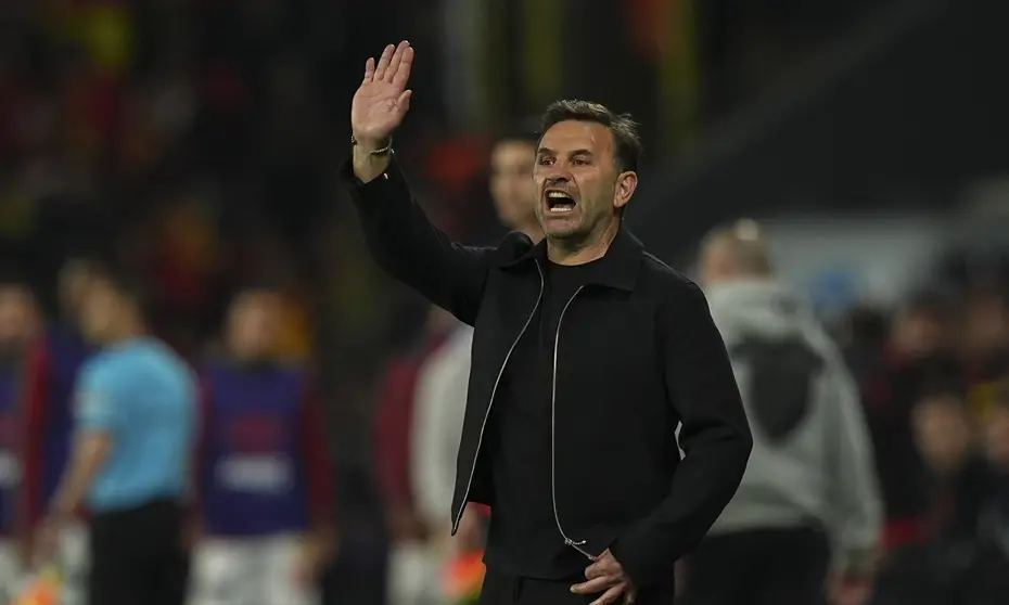 Okan Buruk'tan Osimhen ve "hain" sözleri: Basın toplantısında ateş püskürdü - 5