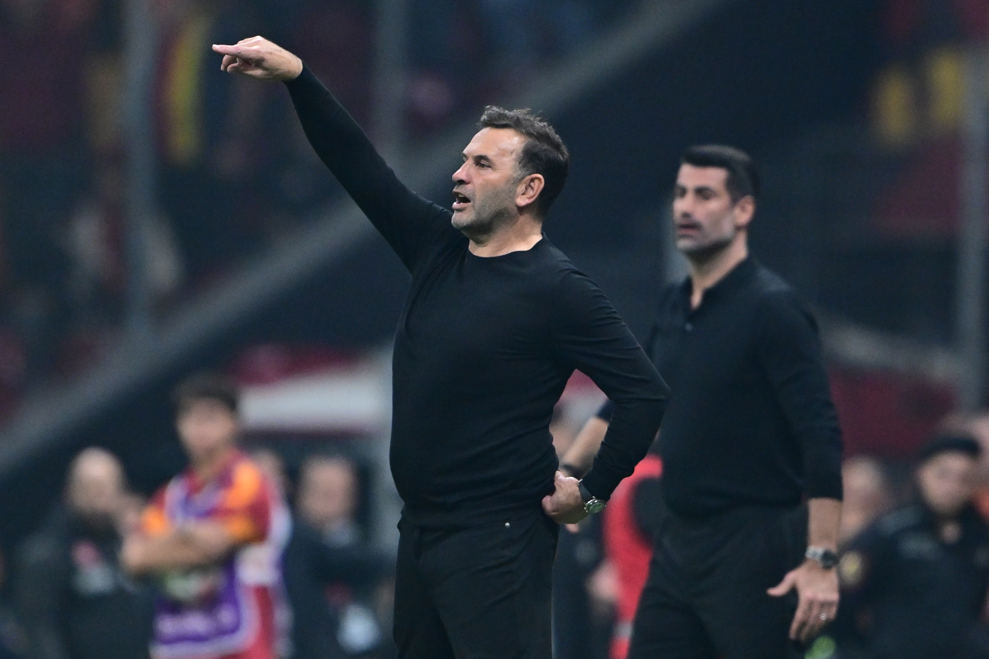 Okan Buruk'tan yıldız oyuncu için sakatlık açıklaması: "Kötü görünüyor"