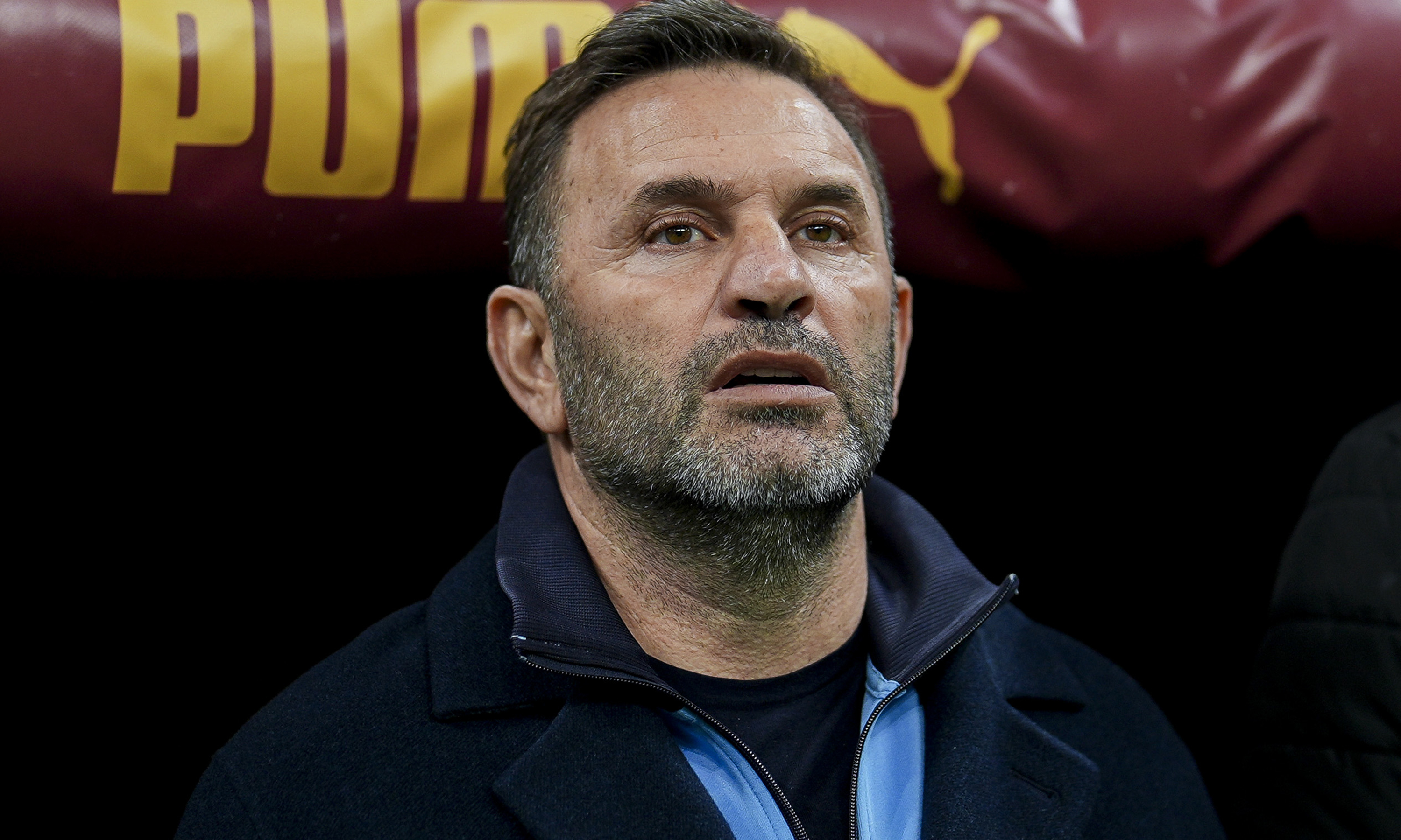 Galatasaray'da Yunus Akgün ve Roland Sallai, sakatlıkları nedeniyle Alanyaspor maçında forma giymedi. Karşılaşma sonrası değerlendirmelerde bulunan Okan Buruk, her iki futbolcunun da sakatlığıyla ilgili son durumu paylaşırken Beşiktaş derbisiyle ilgili soruya yanıt verdi.