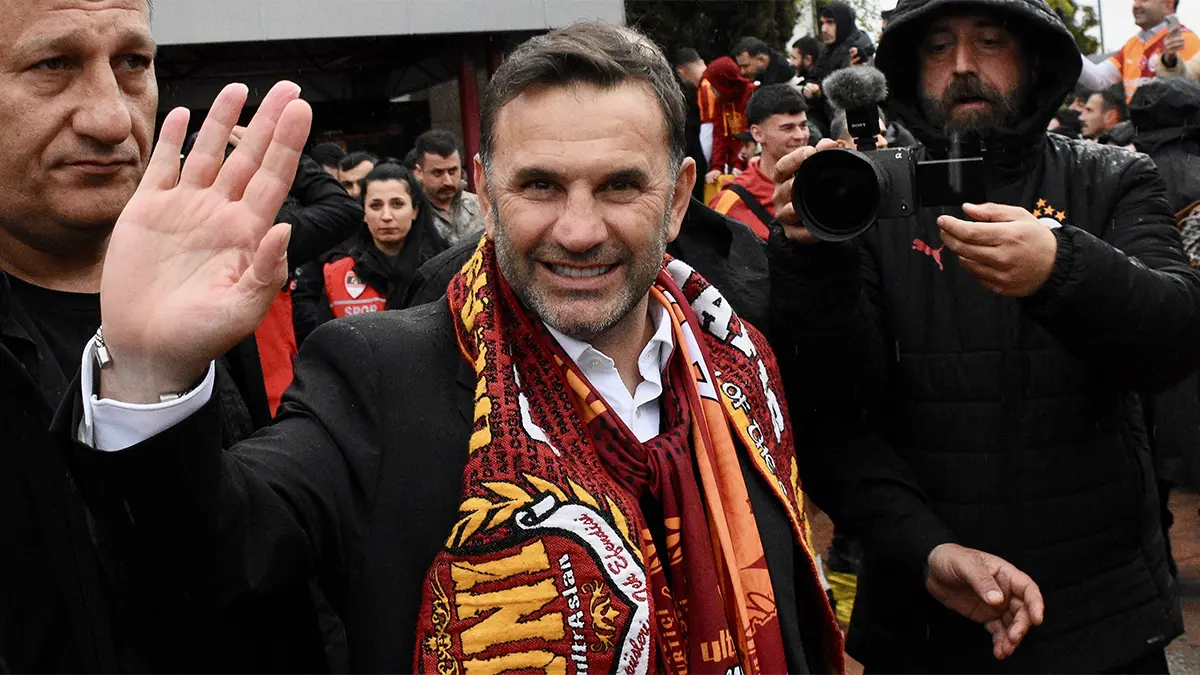 Galatasaray'da 4 futbolcu kadro dışı bırakıldı