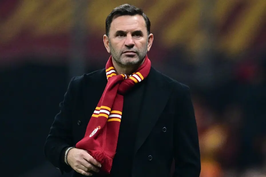 Okan Buruk, yapacağı oyuncu değişikliğini maç başlamadan duyurdu - 4