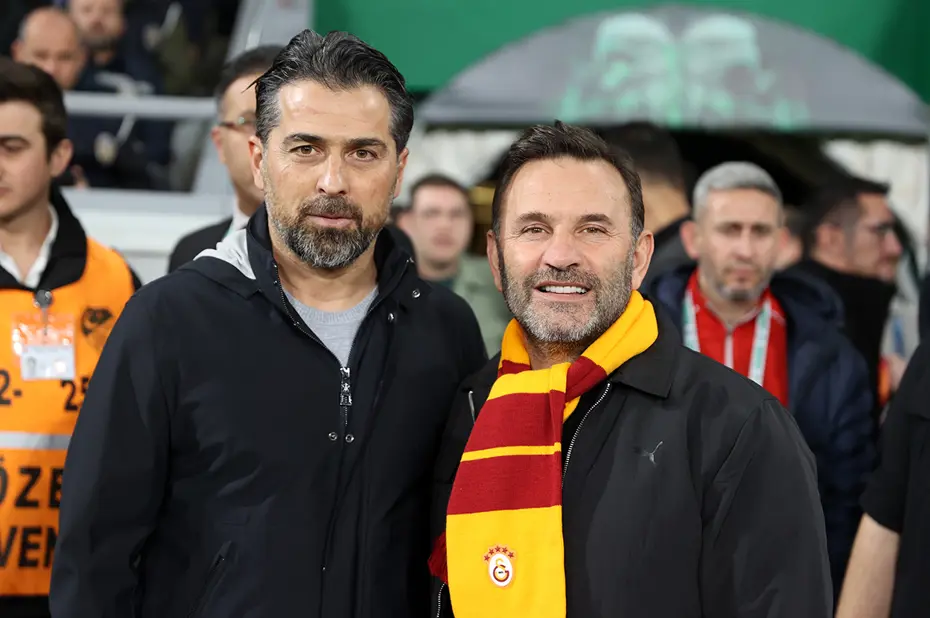 "3 puan kaybının sorumlusu Okan Buruk'tur" | Spor yazarları Galatasaray için ne dedi? - 3