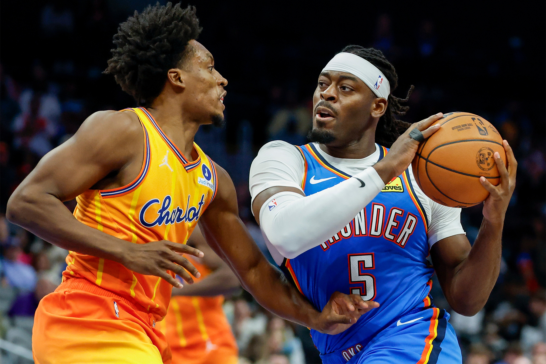 Oklahoma City Thunder seriyi deplasmanda sürdürdü: Üst üste 5. galibiyet