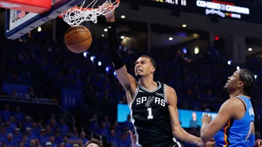 NBA'de finalin adı belli oldu: Nefes kesen seriyi San Antonio Spurs kazandı