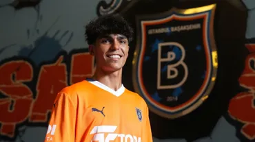 Başakşehir 18 yaşındaki futbolcuyu resmen renklerine bağladı: 4. transfer geldi