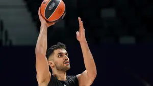 Ömer Faruk Yurtseven NBA takımına 10 günlük kontratla imza attı Ömer Faruk Yurtseven NBA takımına 10 günlük kontratla imza attı